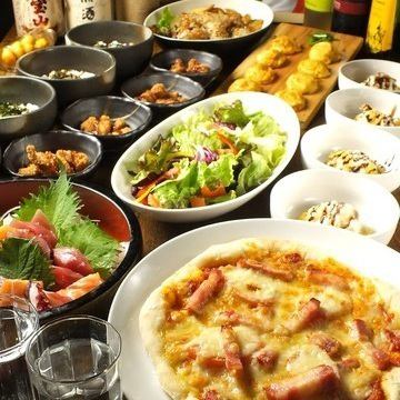 【居酒屋套餐】炸鸡、4种船形菜肴、铁板烧、披萨等。4000日元（含税）