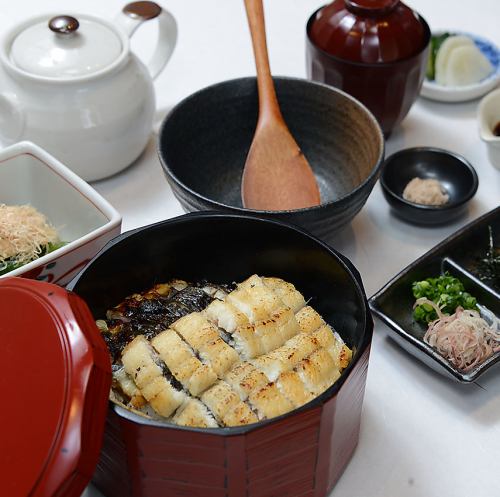 [Lunch only] Domestic grilled eel on hitsumabushi set meal
