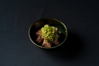 低温調理牛レバテキ