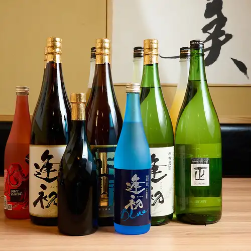 Motsunabe (offal hot pot) x Shochu x Sake! A blissful pairing