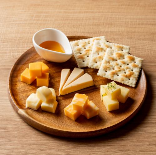チーズの盛り合わせ