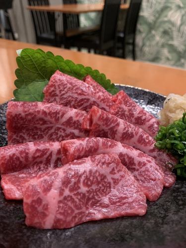 Beef thigh sashimi