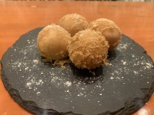Cheese balls (5 pieces)