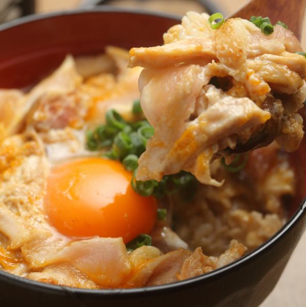 【1日30食限定★比内地鶏親子丼】土日祝日のランチ限定の自慢のランチメニュー！自由が丘ランチにおすすめ