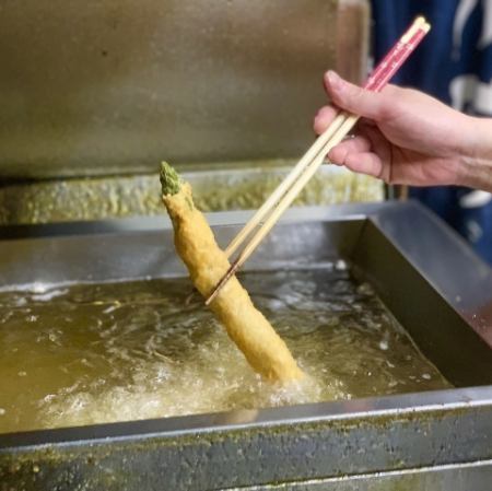 ［名物］こだわり串揚げ（2本）