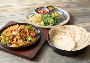 【1辛】ファフィータ ポジョ(スパイシーな鶏肉)