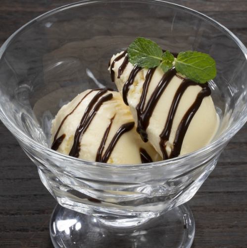 バニラアイス(チョコがけ)