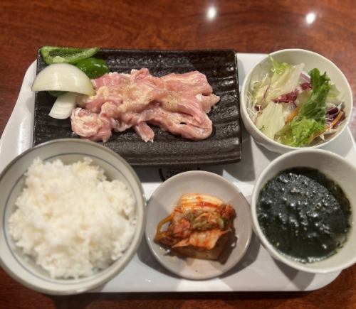 船长午餐