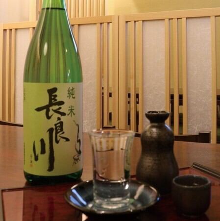 鰻によく合う地酒もご用意