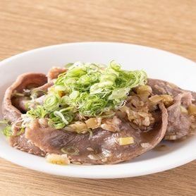 豚タンネギまみれ