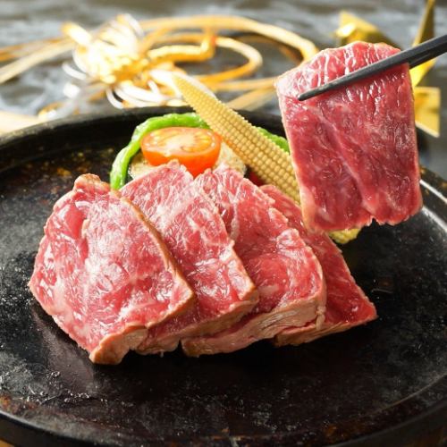 Insistence on meat dishes ◇ Japanese black beef ◇