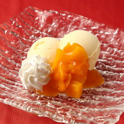 フローズンマンゴーとバニラアイス