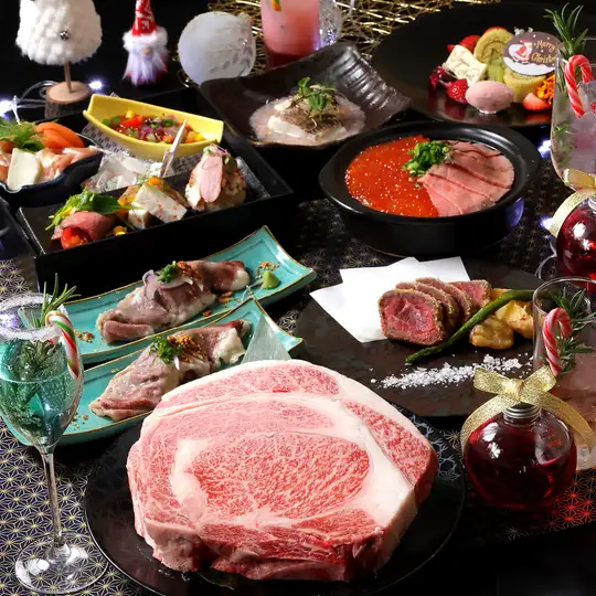 《2026聖誕節》A5仙台牛肉、和牛燒壽司、特製牛肉鮭魚子煲仔飯等「Kirameki套餐」12,000日圓（12/24-25）