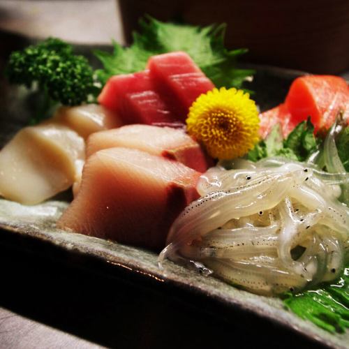 "Assorted top and sashimi"