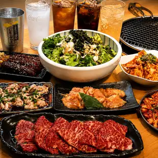 【しっかり焼肉満喫＋100分飲み放題付き】　焼肉宴会コース｜全12品4,950円(税込)
