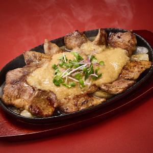 "Kakunoshin's Meat Uncle" Stamina Pork Ginger