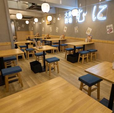 少人数様から大人数様まで大歓迎です♪カウンターからテーブル席までご用意してます!大田区、蒲田での飲み会や女子会,宴会には当店で◎【#蒲田#東京#大田区#居酒屋#肉寿司#肉#個室#飲み放題#出世サワー#フルーツサワー】