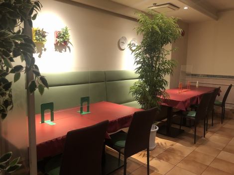 [Social distance is firmly implemented!] [Various usage scenes] We have a wide variety of chartered seats, table seats, sofa seats, and seats ♪ The downlighted and warm interior.You can spend a relaxing time ♪