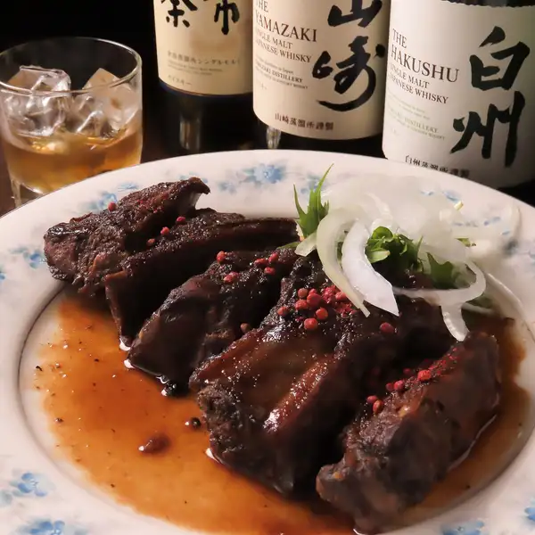 【一口食べたら最後、手が止まらない】こだわり抜いた自家製スペアリブ★