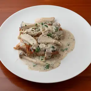 鶏モモ肉のグリル カチャトーラorシャンピニオンソース