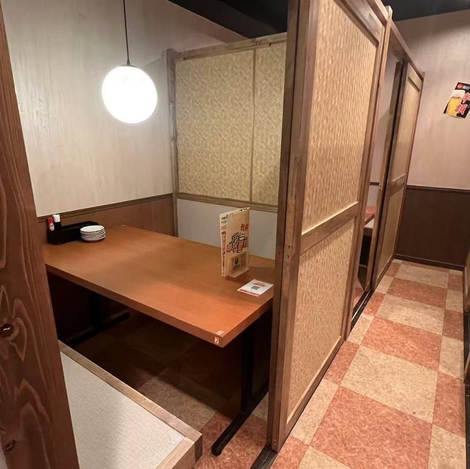 個室もございますので周りを気にせず会話をお楽しみいただけます