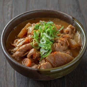 当店一番人気!牛もつ煮込み