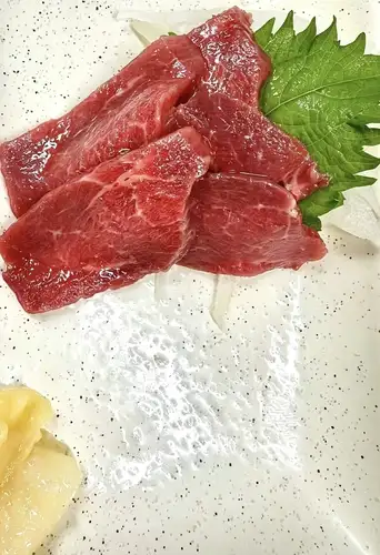 馬刺し
