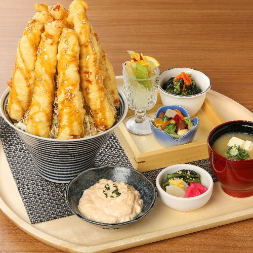 Oversize chicken tempura bowl