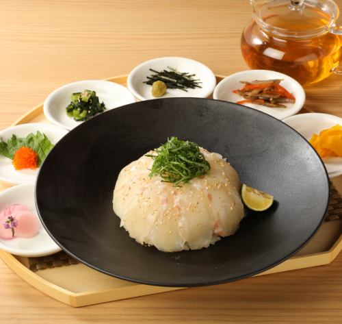 【平日ランチ限定】鯛の出汁茶漬け膳