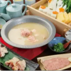 名物【コラーゲンたっぷり】博多水炊き　『桜コース』