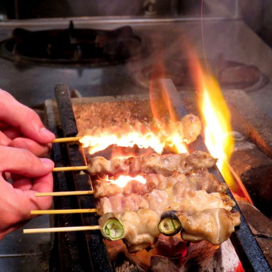 Yakitori 餐厅的休闲口味。有很多包房可以举办宴会！