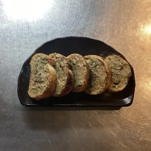 蟹肉味噌蒜蓉吐司