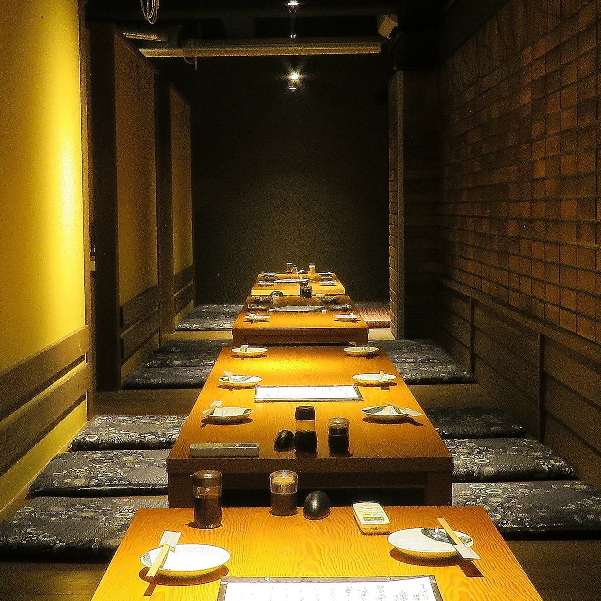 各種宴会に最適！50名様まで貸し切り可能なお部屋もございます。