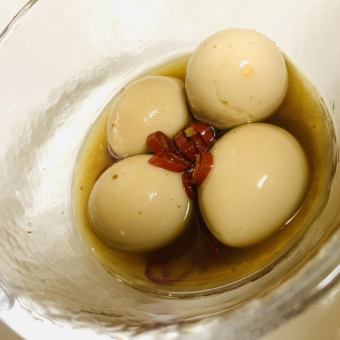 Spicy quail flavored egg