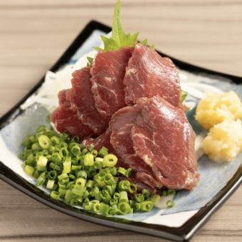 Lean horse meat sashimi