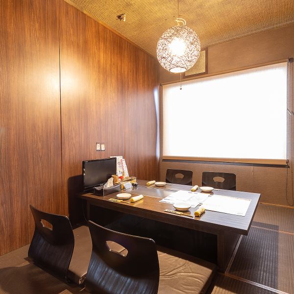 [Semi-Private Room☆Horigotatsu Seats] We have semi-private rooms with sunken kotatsu seats!From rooms that can accommodate 2 to 4 people, to semi-private rooms that can accommodate up to 20 people. We also have seats available! We have semi-private rooms available for 10, 12, and 20 people, so please take advantage of them◎