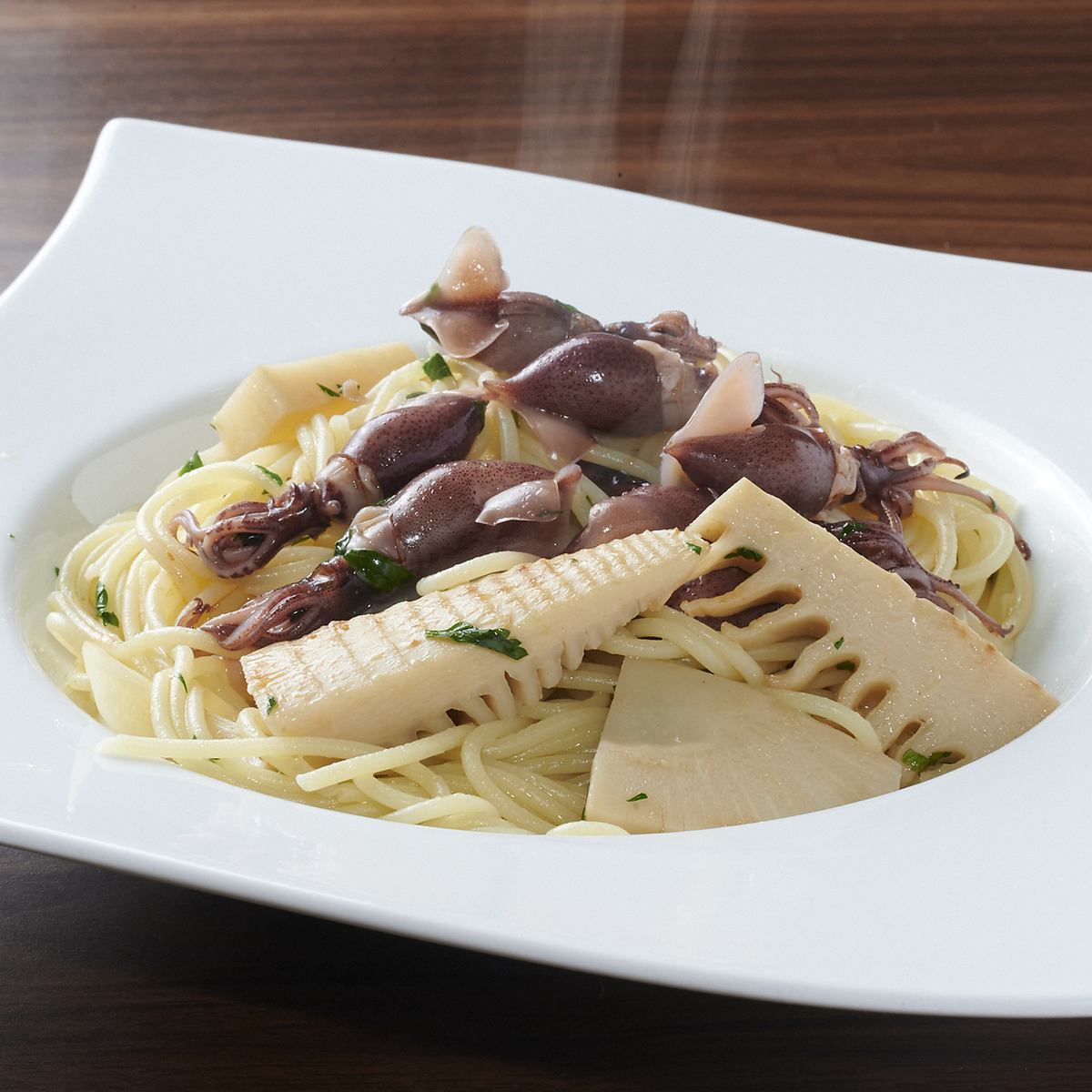 お得なランチセットをご用意いたしております！