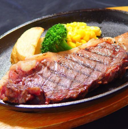 Domestic beef sirloin steak 400g