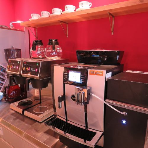 Introducing a full-scale espresso machine!