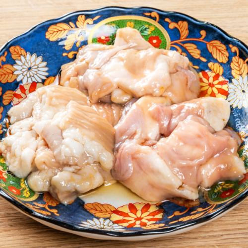 牛ホルモン3点盛り