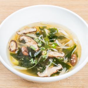 わかめスープ