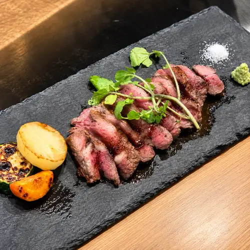 極上尾崎牛のロゼステーキ
