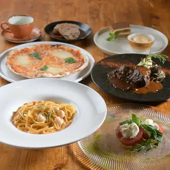 【贅沢なひとときを】極上の厳選牛肉をメインに味わう全7品プレミアムコース6600円(税込)