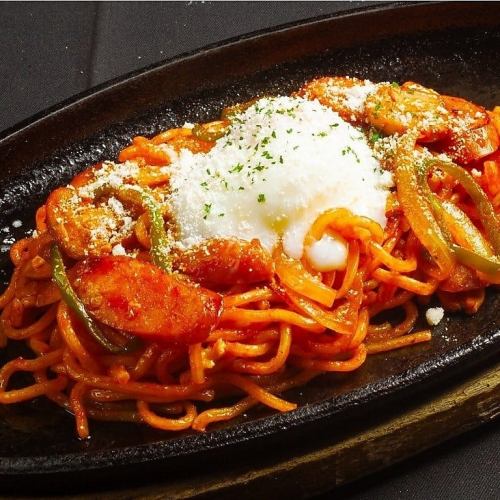 鉄板ナポリタン