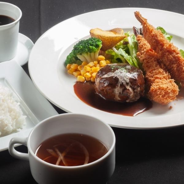 和牛料理から軽食まで充実のメニュー