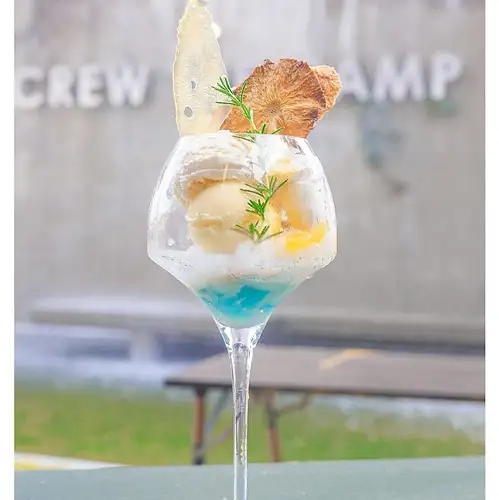 【夏季限定】CREW'S Blue Resert ～夏だけのトロピカルパルフェ～