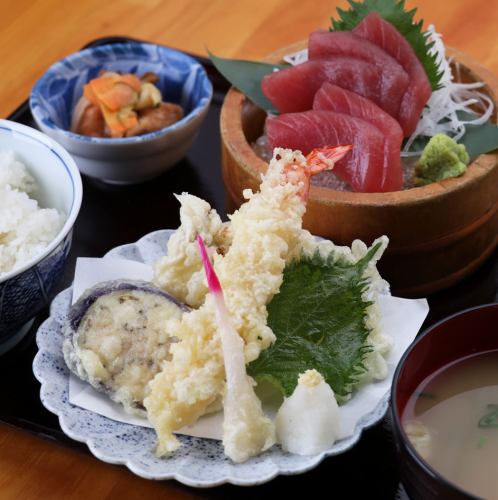 Sashimi and tempura set meal to choose from