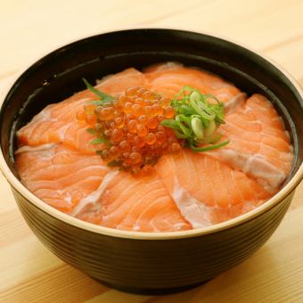 Toro salmon and salmon roe bowl