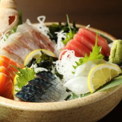 Assortment of 5 sashimi