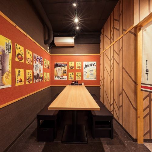 NEW OPENの綺麗な店内